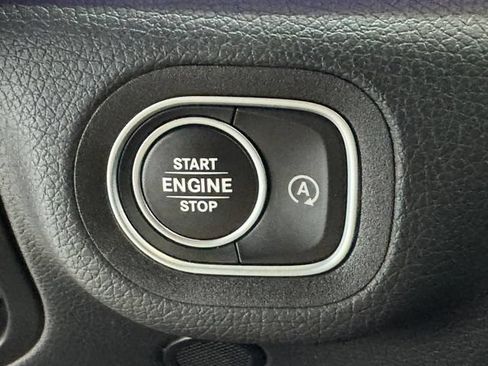 Used 2024 Mercedes-Benz GLE 450 4MATIC image 26