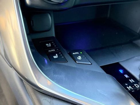 Certified 2024 Lexus LX 600 4WD w/ Premium Package image 8