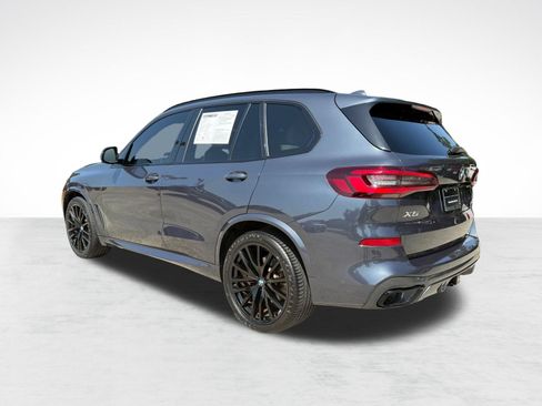Used 2022 BMW X5 sDrive40i w/ M Sport Package RWD image 3
