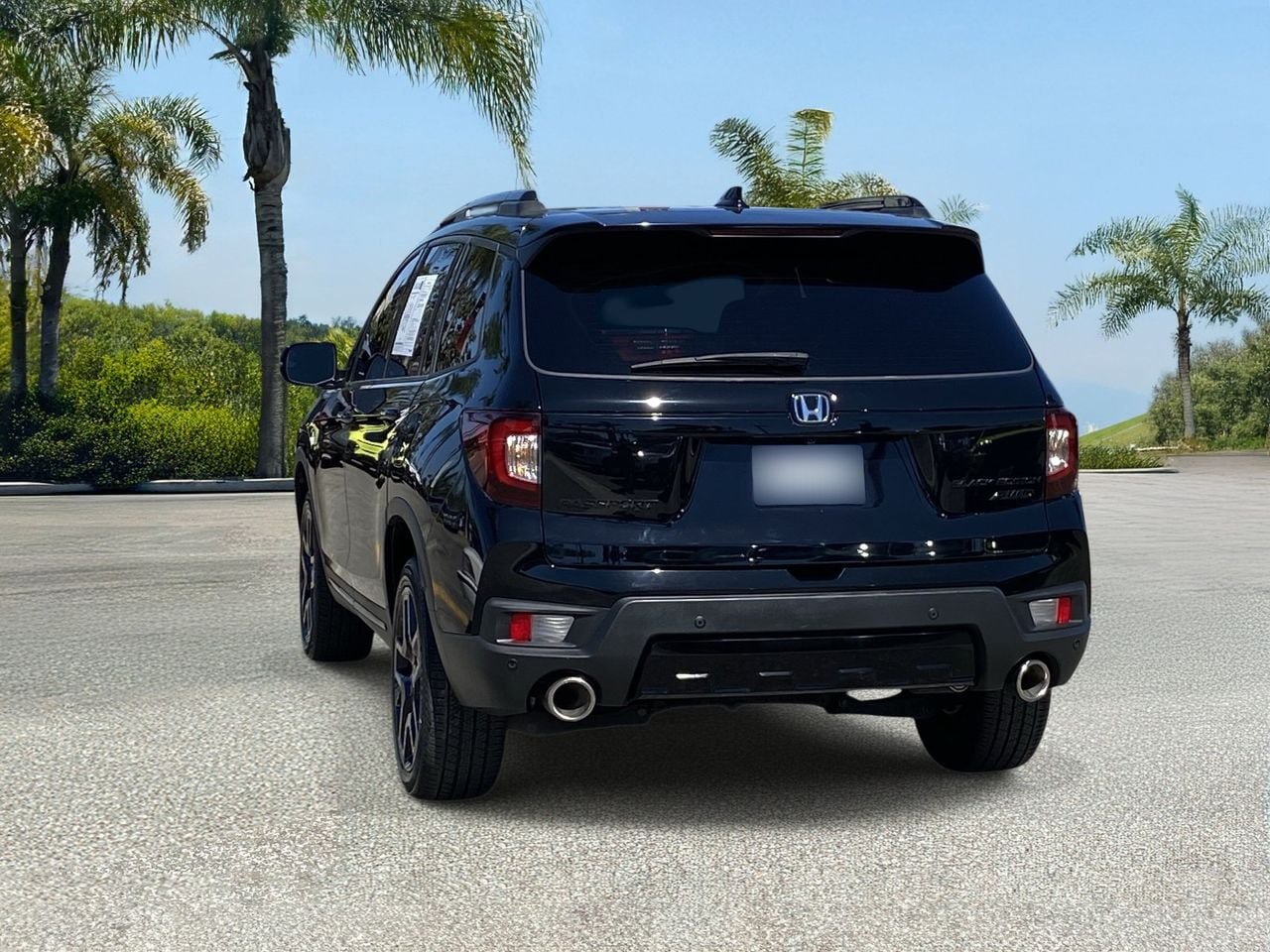 Used 2024 Honda Passport Black Edition image 4