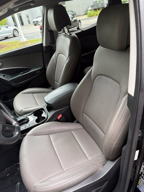 Used 2017 Hyundai Santa Fe Sport AWD/4WD image 13