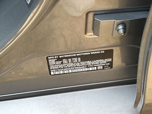 Used 2024 BMW i4 eDrive35 w/ Premium Package RWD image 32