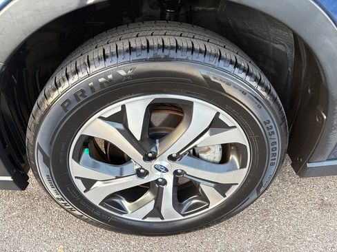 Used 2020 Subaru Outback Limited image 38