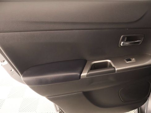 Used 2024 Mitsubishi Outlander Sport SE AWD/4WD image 16