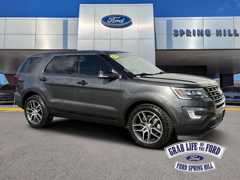 Used 2017 Ford Explorer Sport image 1