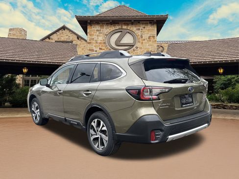 Used 2020 Subaru Outback Touring XT image 3