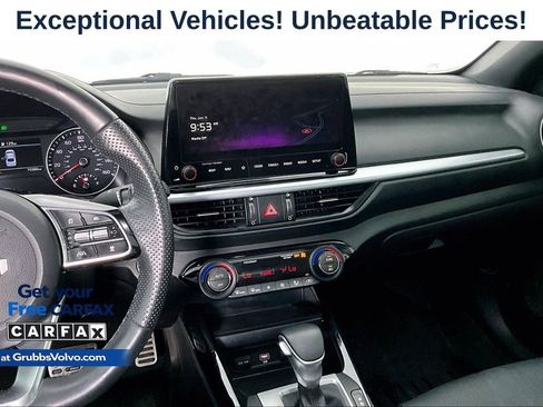 Used 2023 Kia Forte GT-Line w/ GT-Line Premium Package FWD image 7