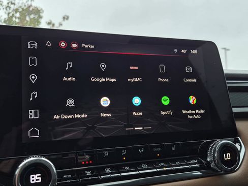 Used 2024 GMC Canyon AT4 w/ Canyon Safety Plus Package image 28