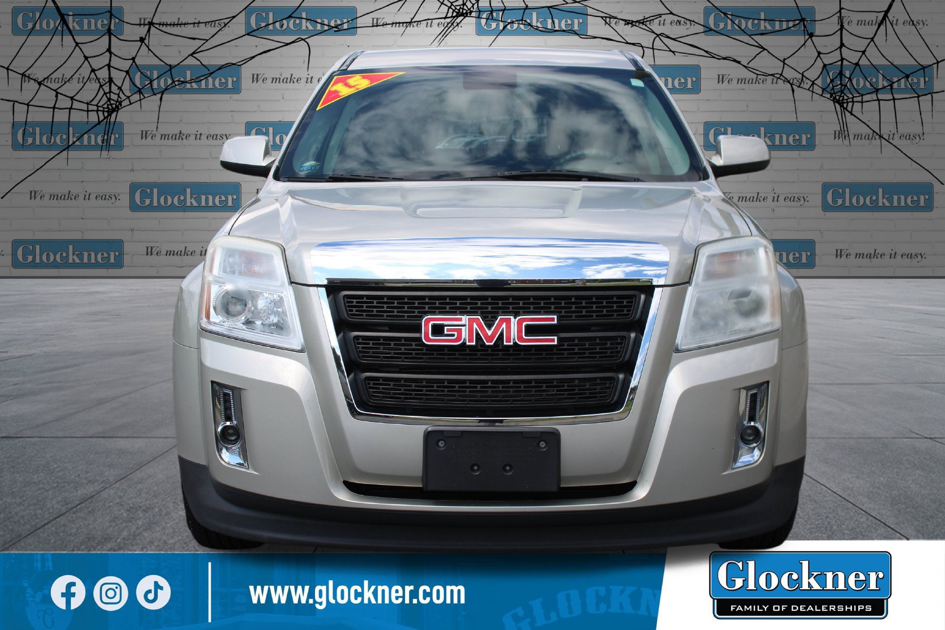 Used 2015 GMC Terrain SLE FWD image 2