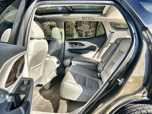 Certified 2023 GMC Terrain Denali w/ Denali Premium Package image 24