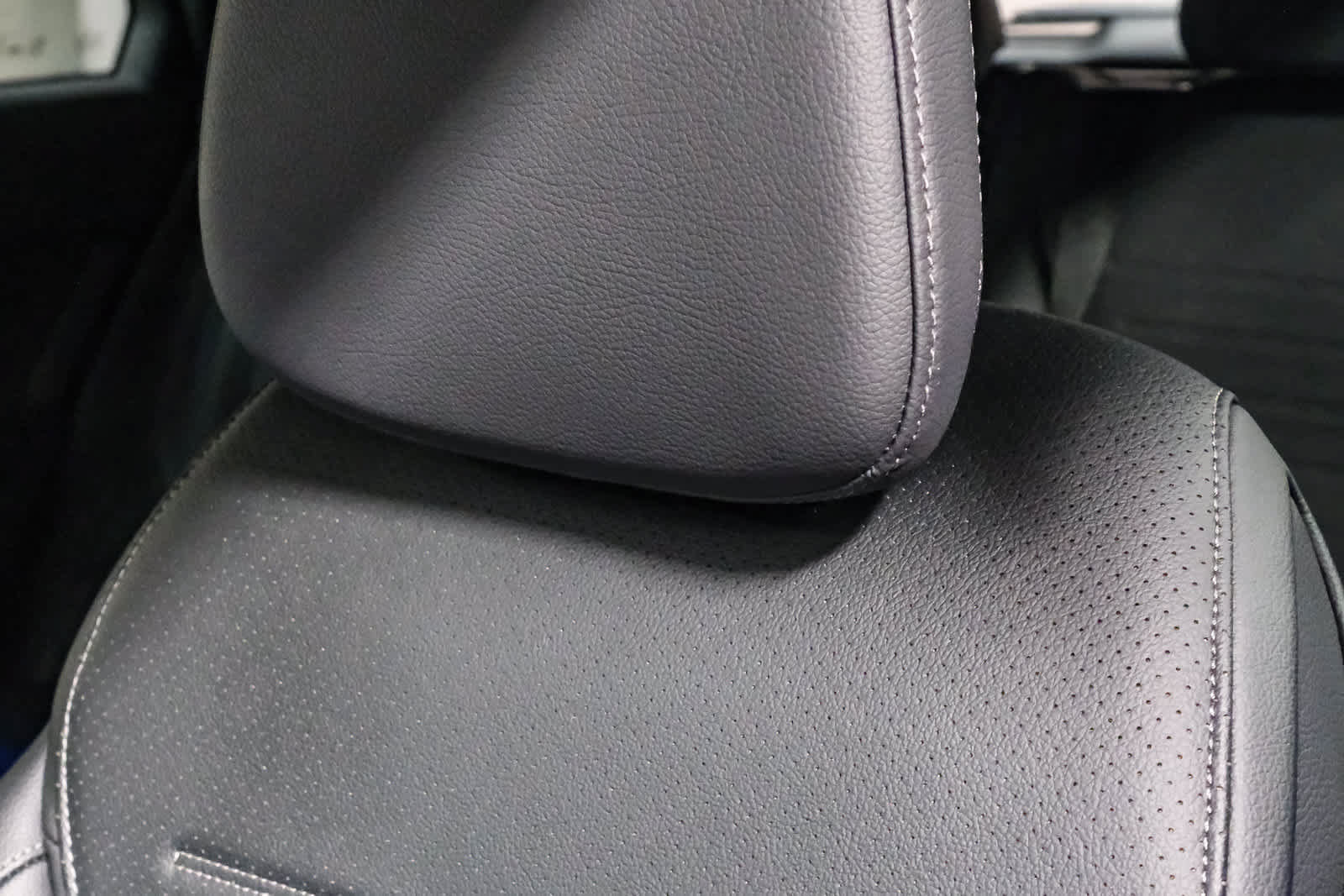 Certified 2026 Mercedes-Benz GLC 300 image 26
