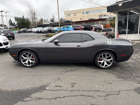 Used 2016 Dodge Challenger R/T Plus image 2