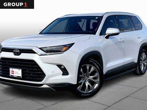 Certified 2024 Toyota Grand Highlander Limited image 1