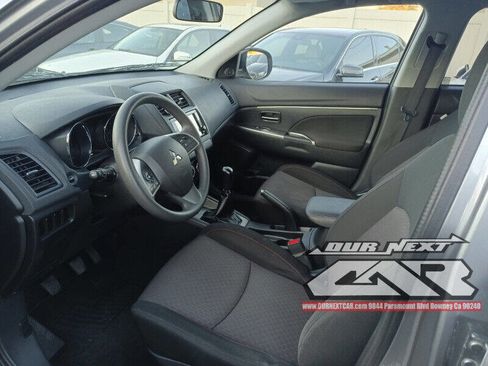 Used 2018 Mitsubishi Outlander Sport ES image 3