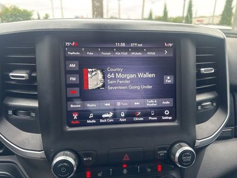 Used 2019 RAM 1500 Big Horn AWD/4WD image 30