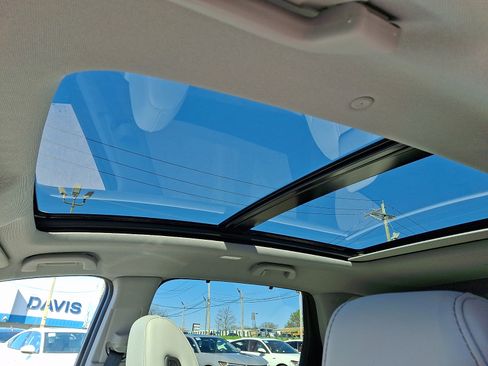 Certified 2023 Acura MDX w/ Technology Package image 15