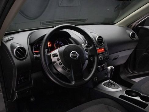 Used 2009 Nissan Rogue SL w/ Premium Pkg image 21
