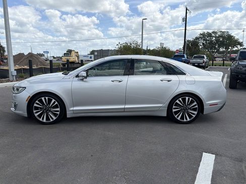 Used 2019 Lincoln MKZ Reserve FWD image 7