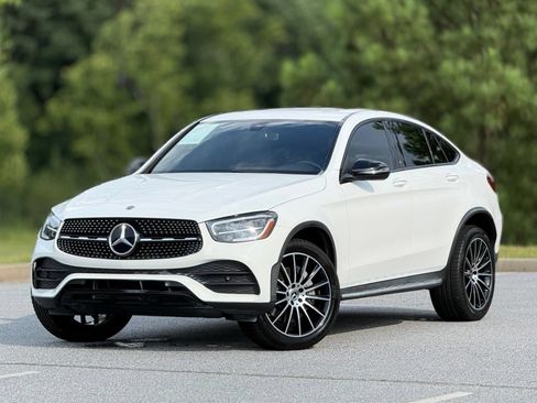 Used 2020 Mercedes-Benz GLC 300 4MATIC Coupe image 8