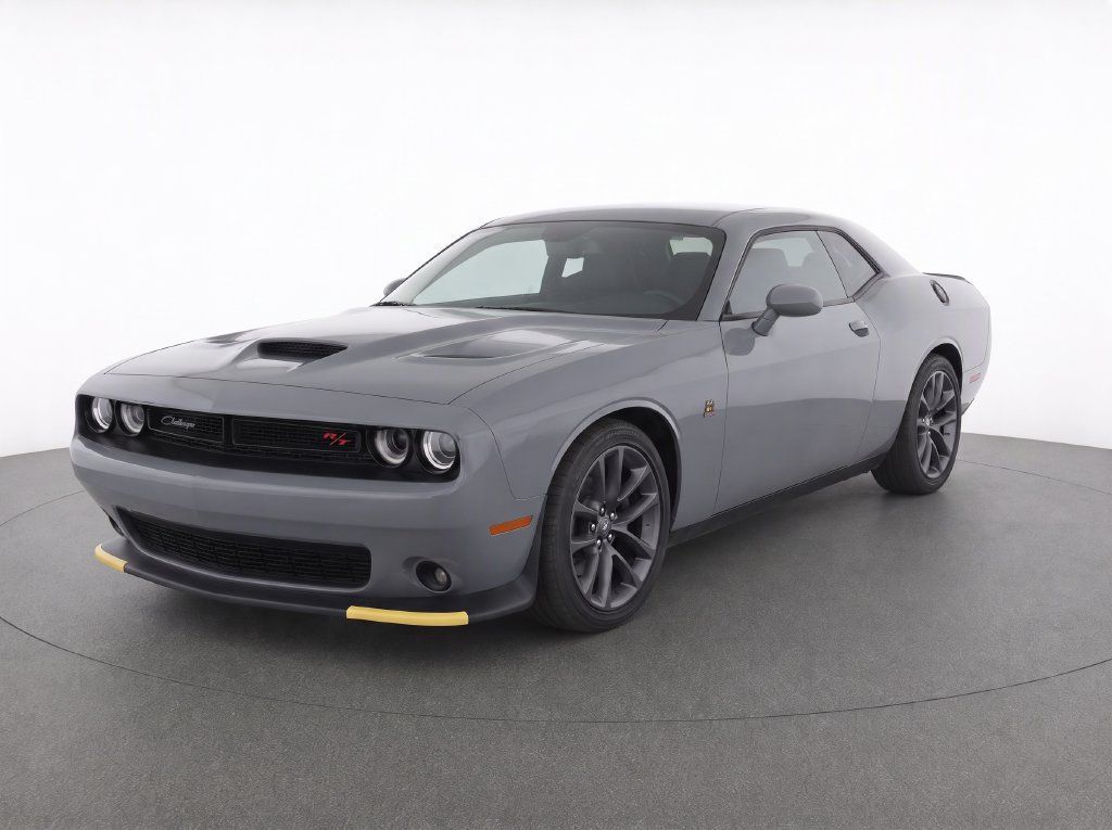 Used 2023 Dodge Challenger R/T Scat Pack RWD image 1