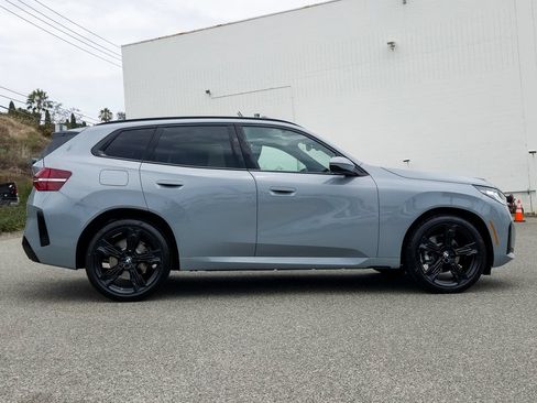 New 2026 BMW X3 xDrive30i w/ M Sport Package AWD/4WD image 3