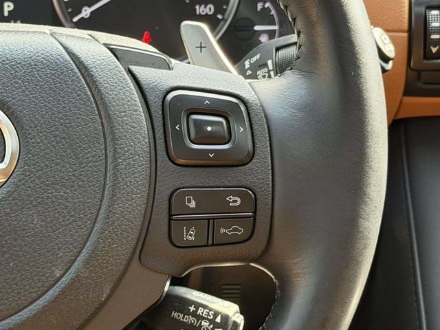 Used 2023 Lexus IS 300 AWD w/ Premium Package image 23