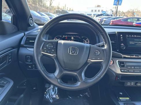 Certified 2024 Honda Passport EX-L image 11