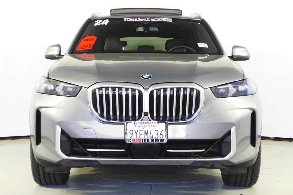 Certified 2024 BMW X5 xDrive40i w/ Parking Assistance Package AWD/4WD image 3