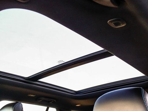 Used 2024 Jeep Grand Cherokee Trailhawk image 44