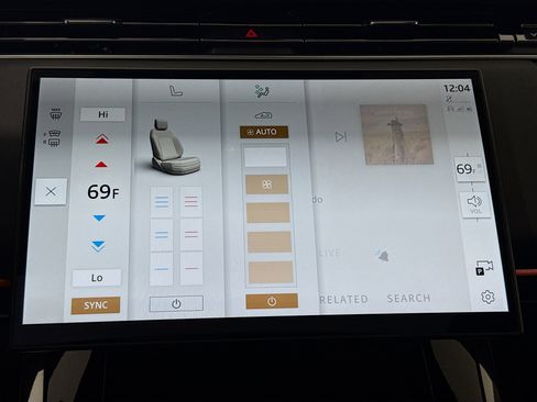 Used 2024 Land Rover Range Rover Sport SE image 18