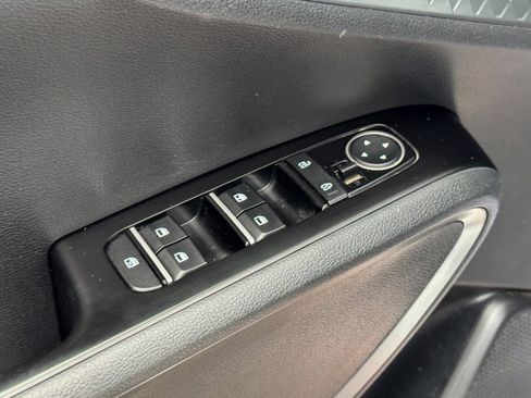 Used 2020 Kia Soul GT-Line FWD image 20