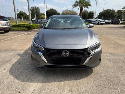 Used 2024 Nissan Sentra SV w/ All-Weather Package FWD image 9