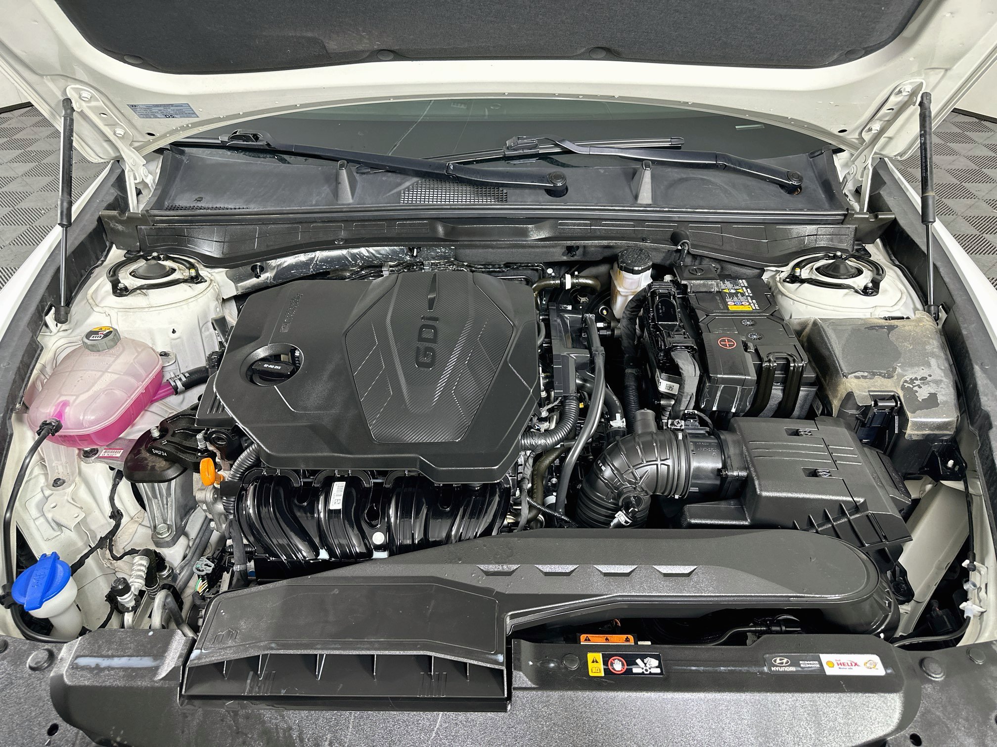 Used 2025 Hyundai Sonata SEL FWD image 34