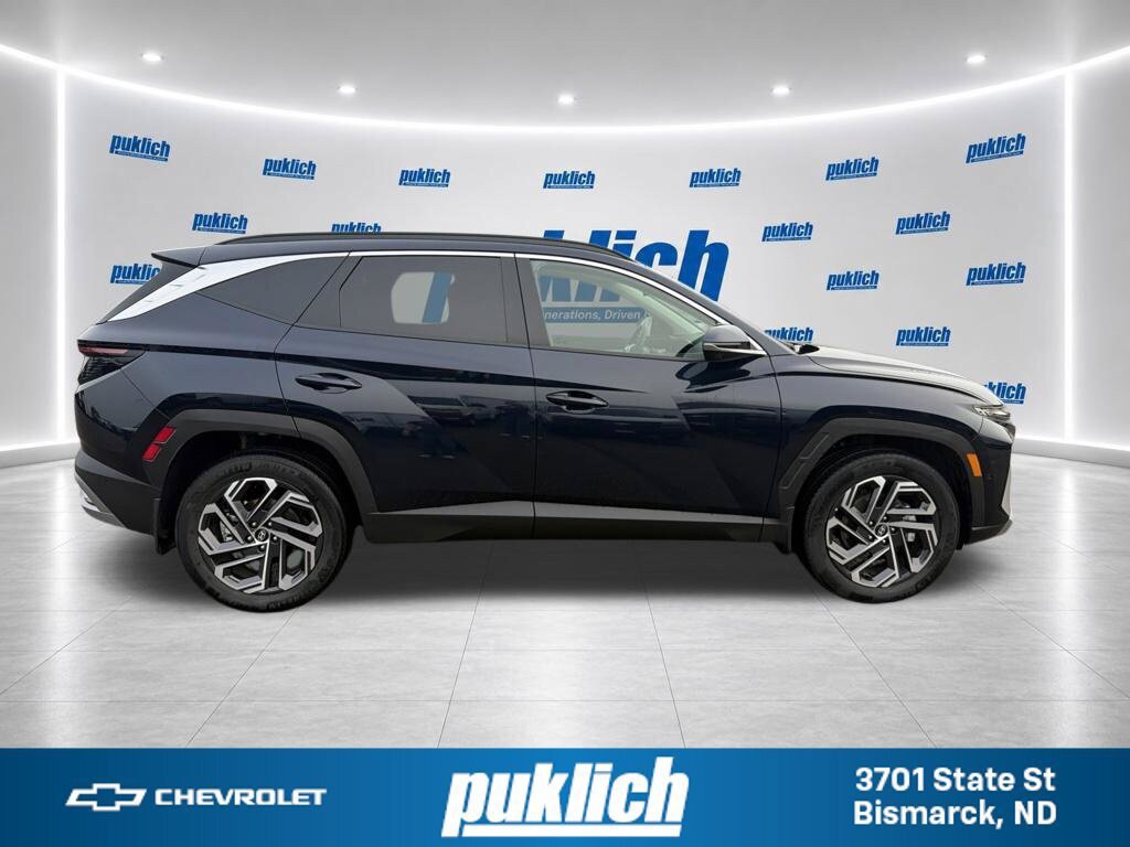 Used 2025 Hyundai Tucson Limited AWD/4WD image 4