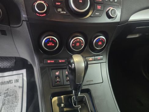 Used 2012 MAZDA MAZDA3 s Grand Touring image 18