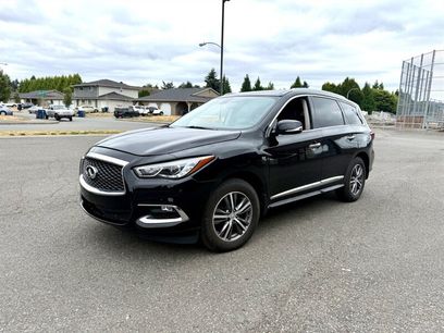 Used 2017 INFINITI QX60 Luxe w/ Premium Plus Package