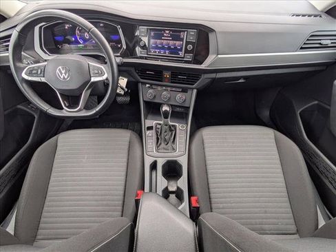 Used 2024 Volkswagen Jetta S image 17