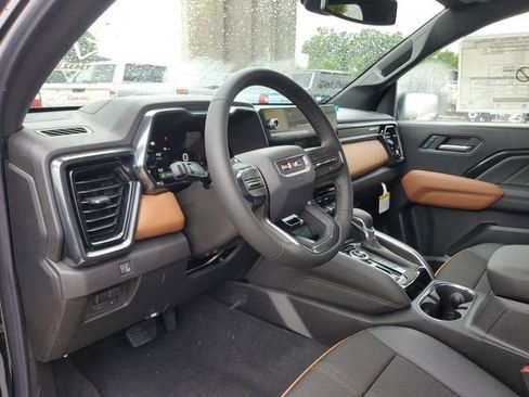 New 2026 GMC Canyon AT4 AWD/4WD image 20