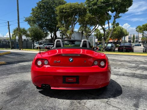 Used 2005 BMW Z4 2.5i image 7