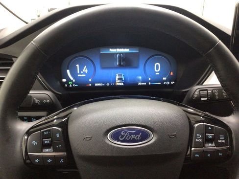 Used 2024 Ford Escape Platinum image 11
