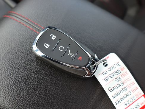 Used 2024 Chevrolet Equinox RS AWD/4WD image 38