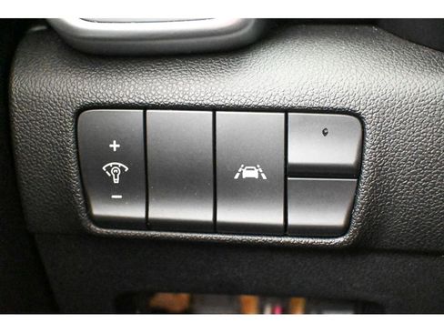 Used 2022 Kia Sportage LX AWD/4WD image 38