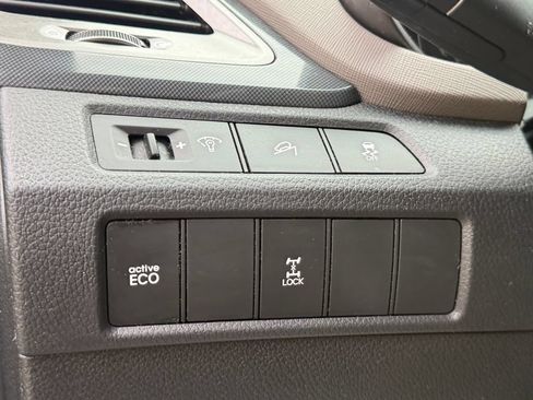 Used 2016 Hyundai Santa Fe Sport AWD/4WD image 29