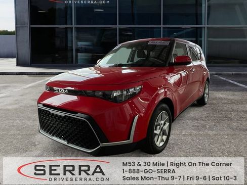 Certified 2023 Kia Soul LX w/ LX Technology Package image 1