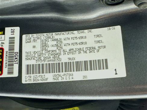 Used 2017 Toyota Tundra SR5 image 38