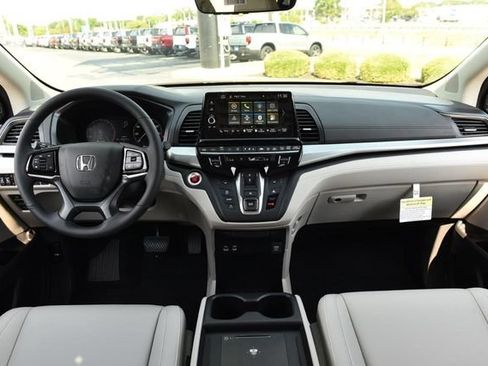 New 2026 Honda Odyssey EX-L image 7