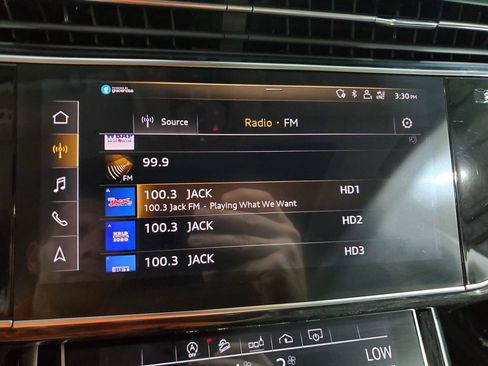 Used 2019 Audi Q8 Premium Plus AWD/4WD image 34