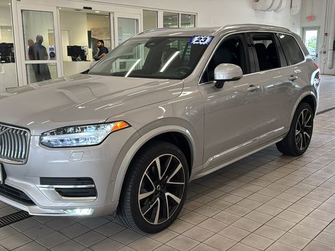 Used 2023 Volvo XC90 B6 Plus w/ Protection Package AWD/4WD image 9