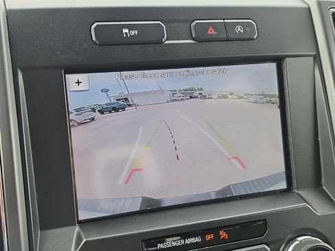 Used 2019 Ford F150 XLT w/ Equipment Group 302A Luxury AWD/4WD image 39