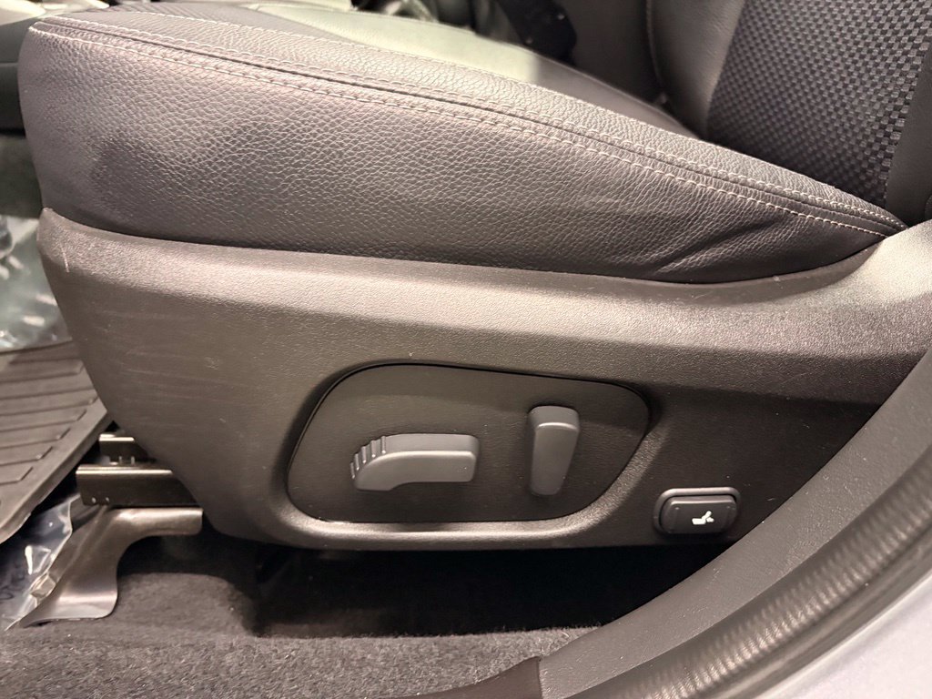Used 2016 Subaru Forester 2.0XT Premium w/ Popular Package #2 AWD/4WD image 18